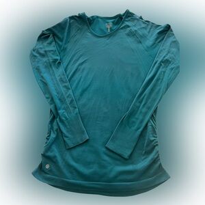 Athleta Long Sleeve Momentum Work Out Yoga Top